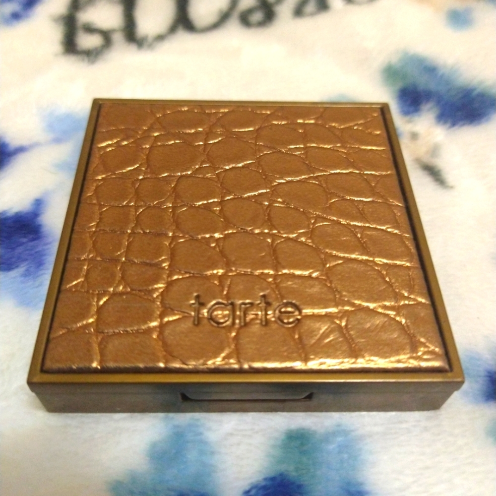 Tarte Park Ave Princess waterproof bronzer - Picture 1 of 3